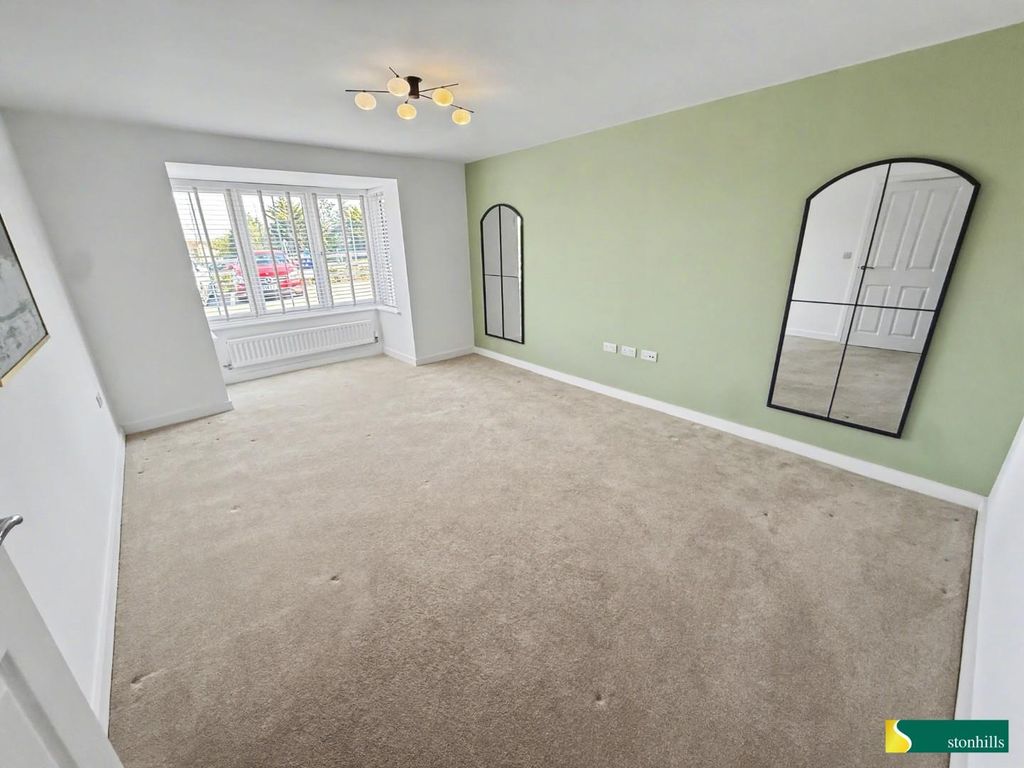 Property photo 3 of 17 32.Jpg