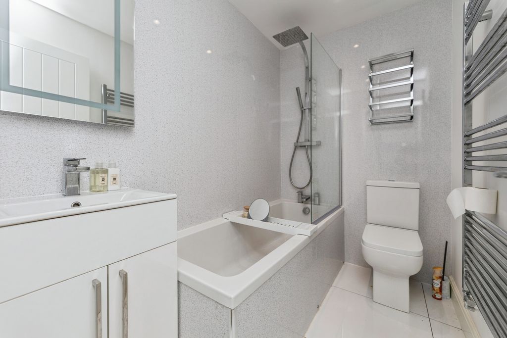 Additional image 7 of 3 bed semi-detached house for saleAire Close, Rawcliffe, Goole DN14