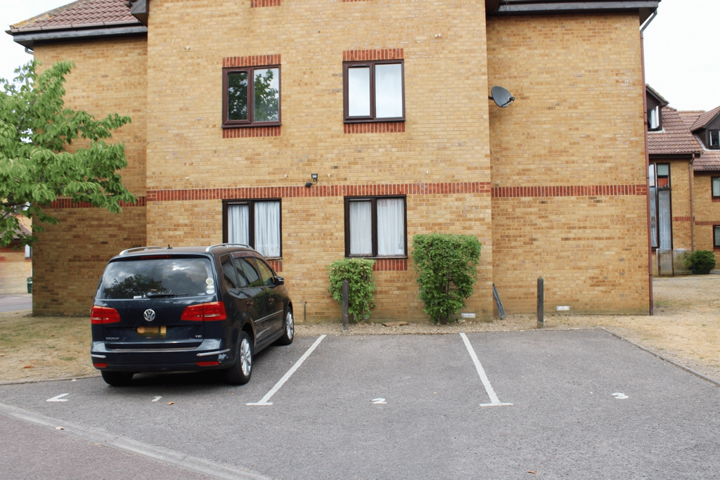 Property photo 1 of 6