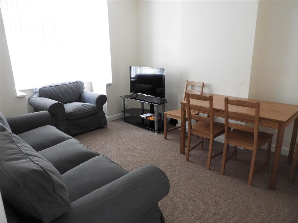 Property photo 2 of 8 Dscn5034.Jpg