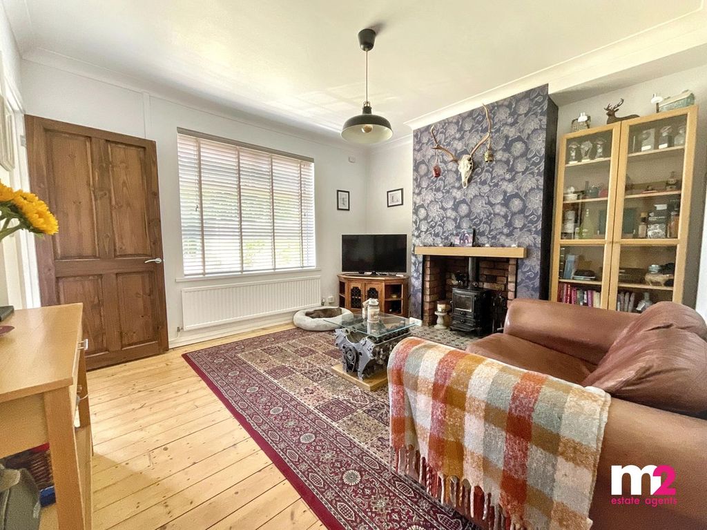 Property photo 3 of 16