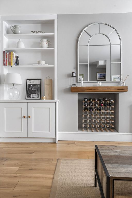 Property photo 3 of 12 Picture No. 08