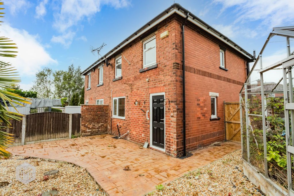 Property photo 2 of 20 Picture No. 04
