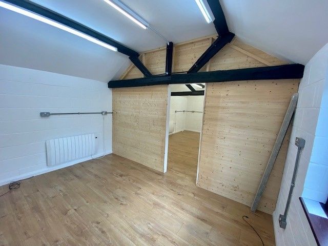 Property photo 2 of 6 Photo