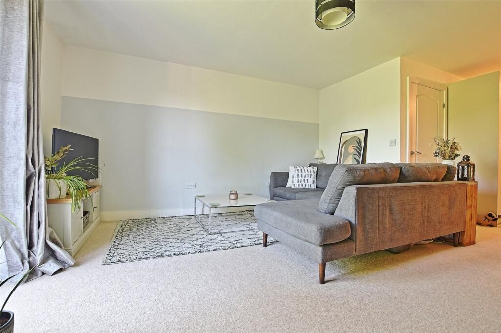 Property photo 3 of 15 B. Living Room.Jpg