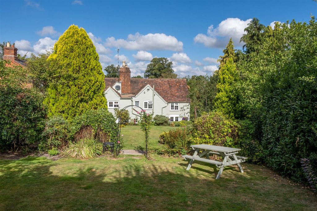 Property photo 1 of 27