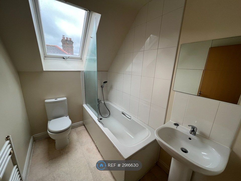 Property photo 2 of 3