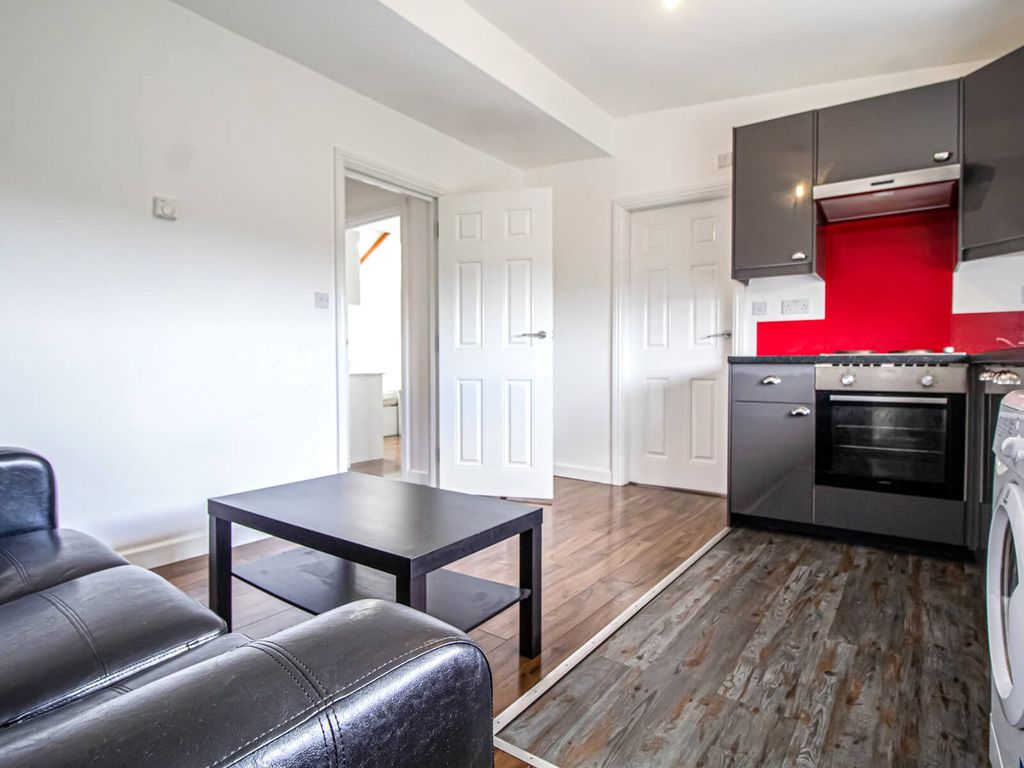 Property photo 2 of 6