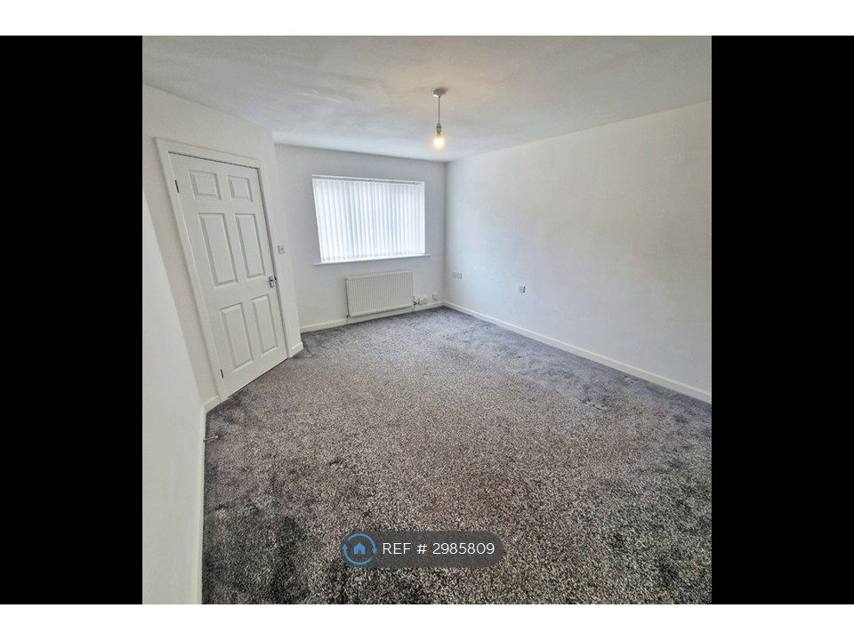 Property photo 2 of 9 Lounge