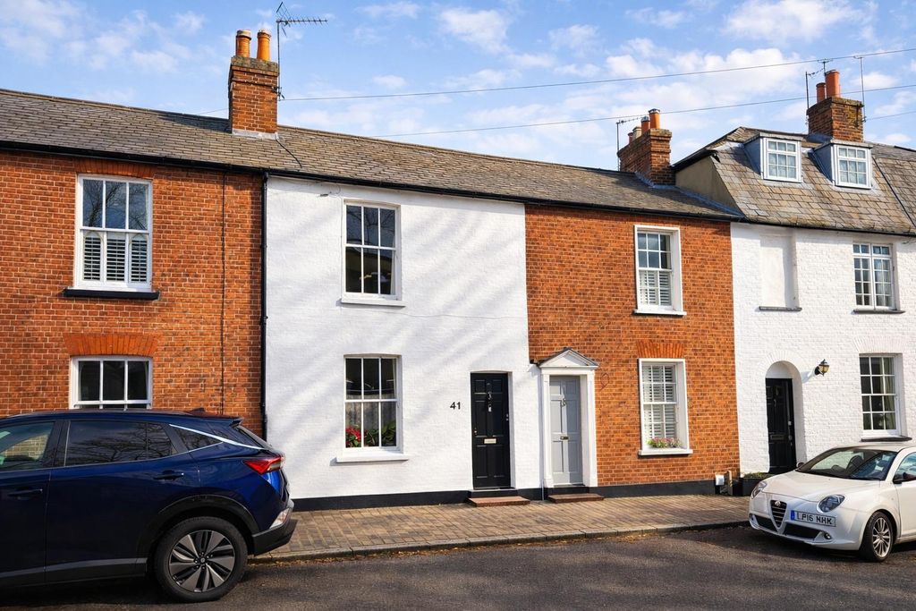 Property photo 1 of 18 Front