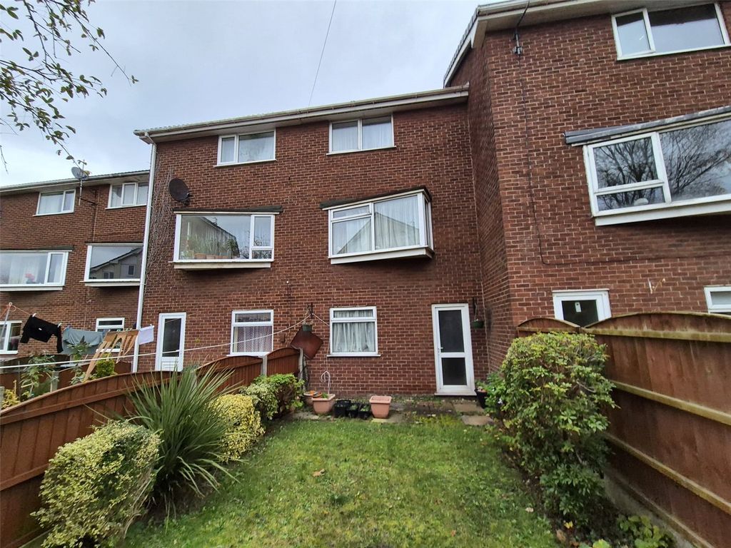 Property photo 3 of 3 Picture No. 03