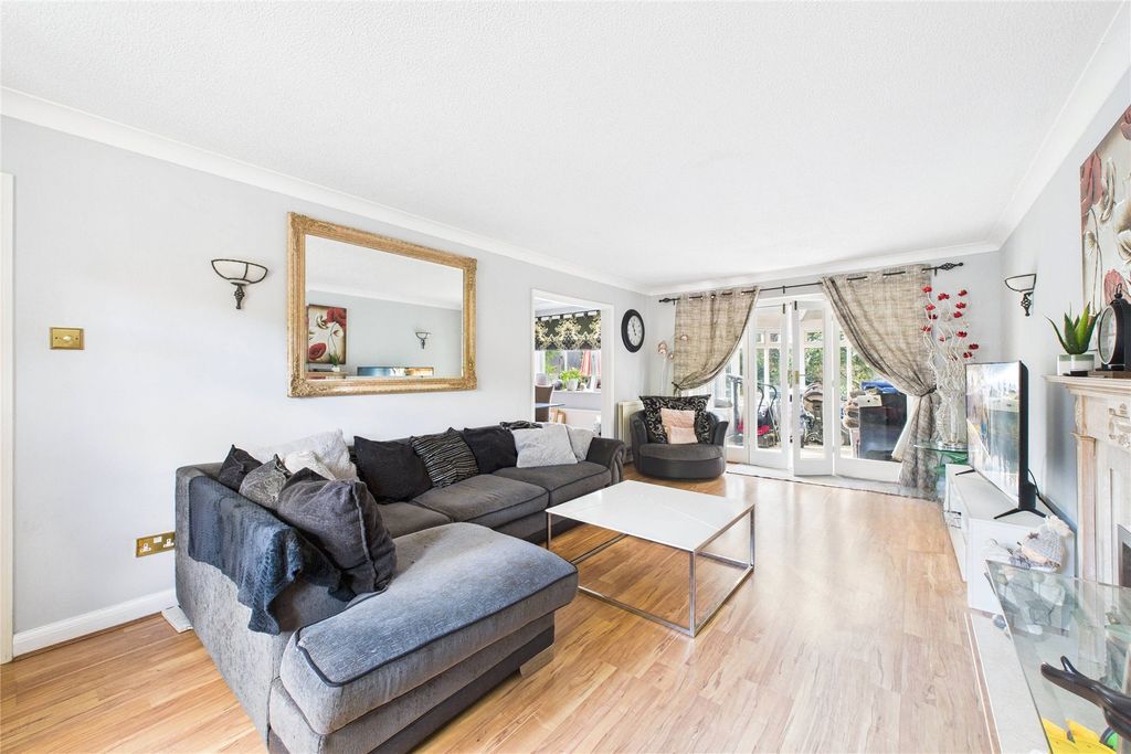 Property photo 3 of 14 Picture No. 26