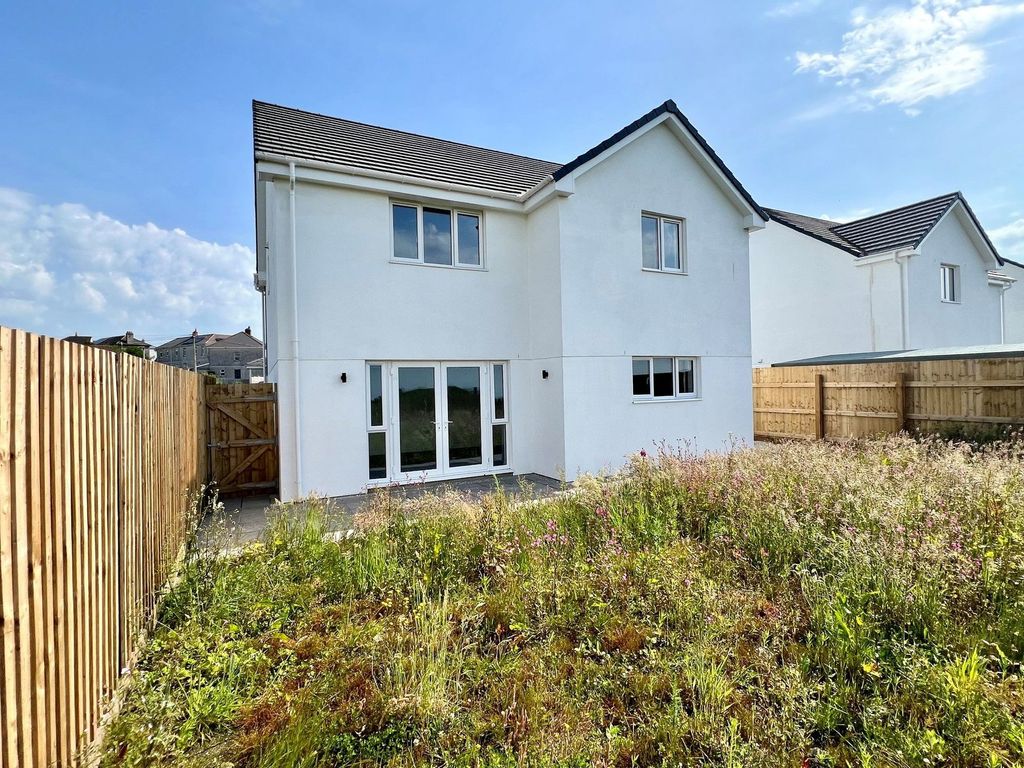 Property photo 2 of 5