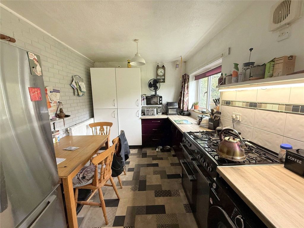 Property photo 3 of 15 Picture No. 28