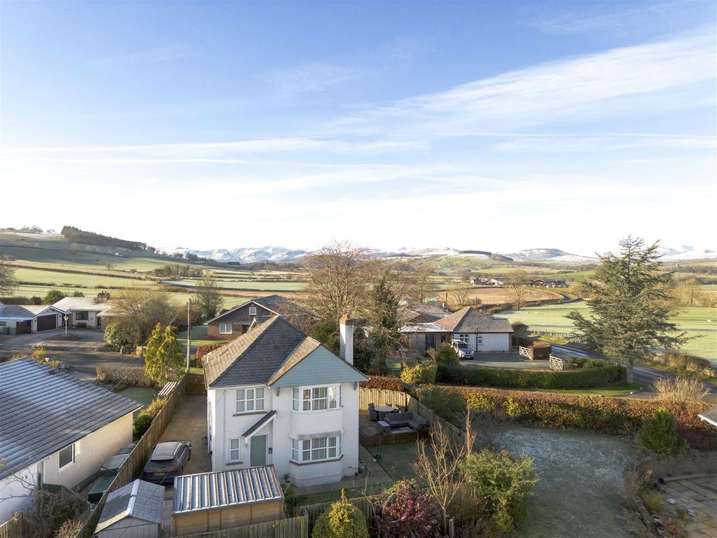 Property photo 1 of 35 Margate House