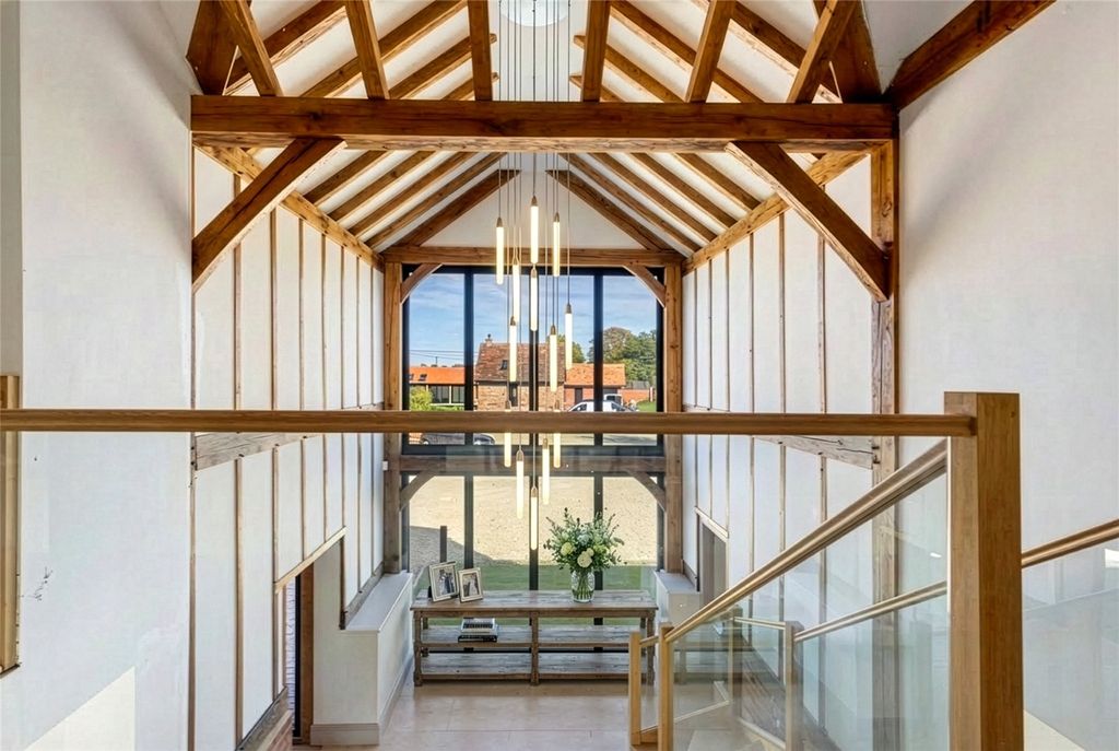 Property photo 2 of 31 Picture No. 32