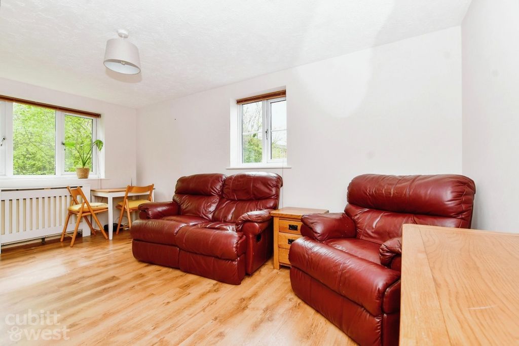 Property photo 1 of 11 Editedimage-7F96c...