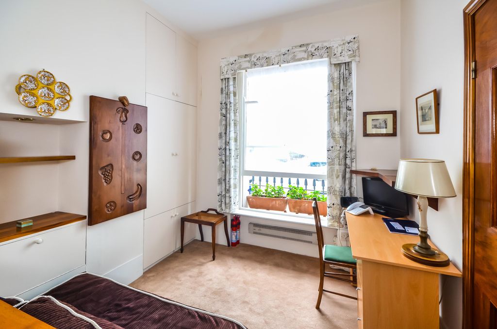 Property photo 1 of 5 Reception Room