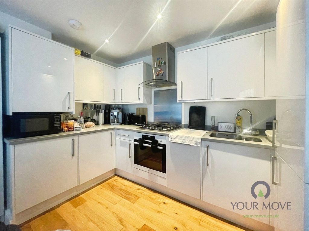 Property photo 3 of 11 Picture No. 24