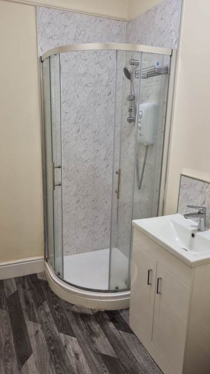 Property photo 3 of 3