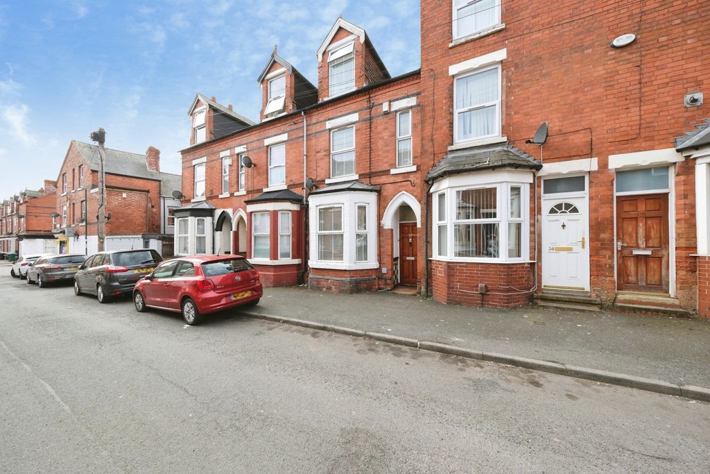 Property photo 1 of 12 Pbox-Img.Jpg