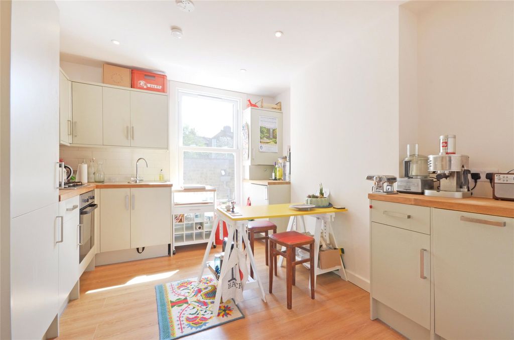 Property photo 2 of 9 Picture No. 09