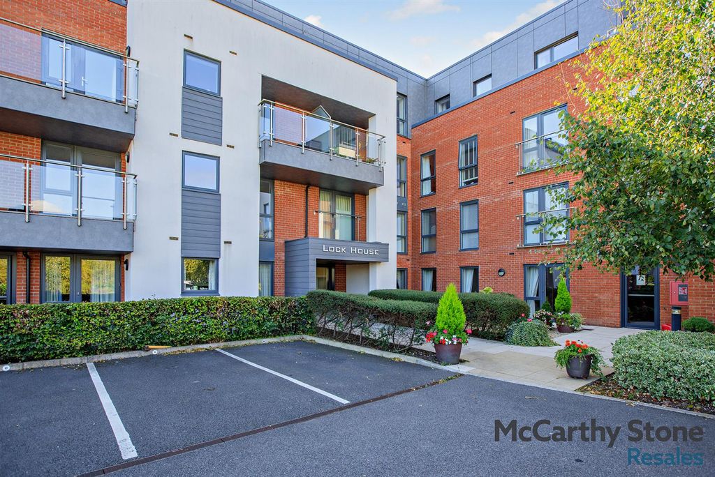 Property photo 1 of 22 Lock House