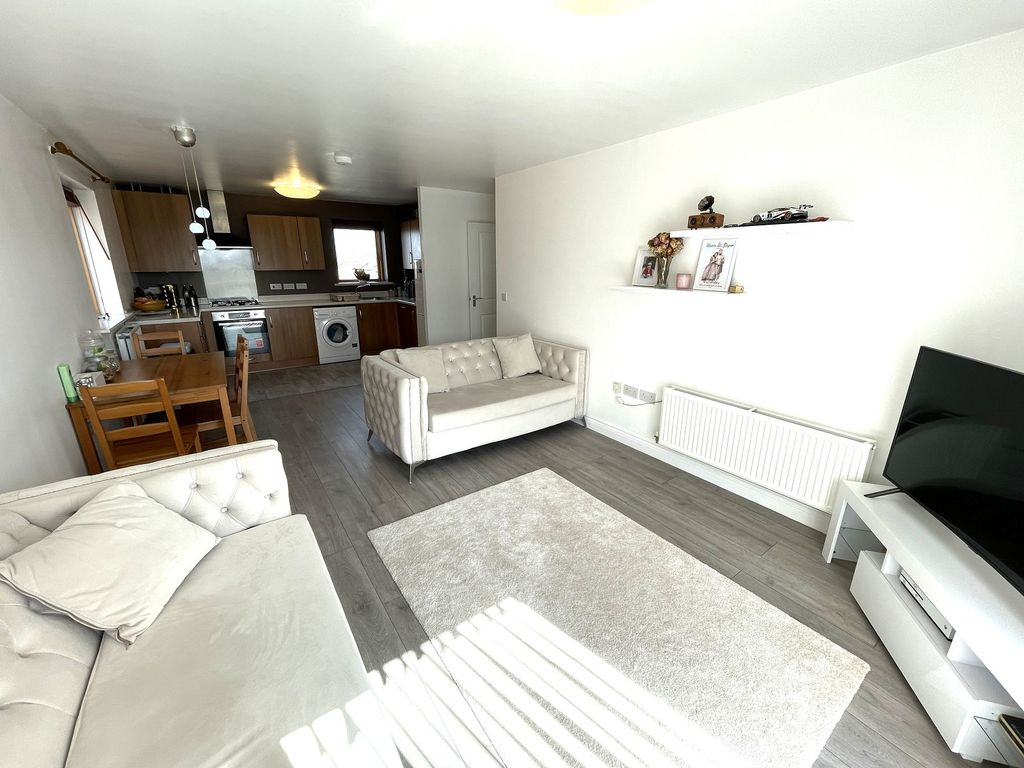 Property photo 3 of 10 Not Specified