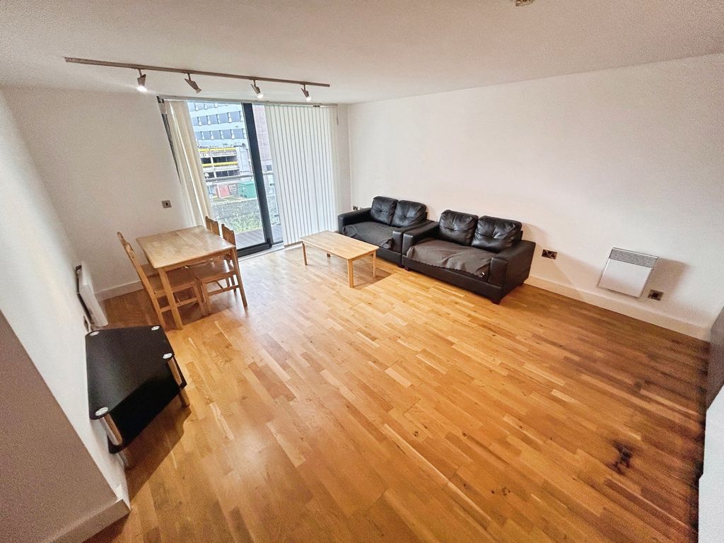 Property photo 3 of 15 Pbox-Img.Jpg