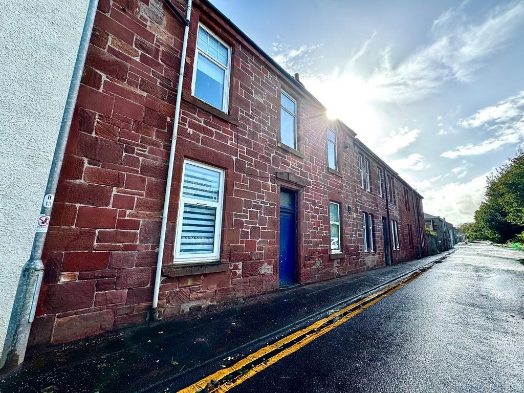 Property photo 1 of 21 Gardens/Outbuildings