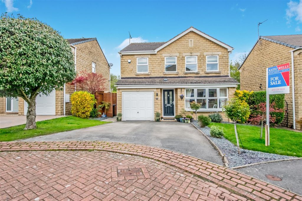 Property photo 1 of 30