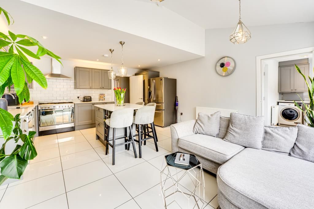 Additional image 21 of 5 bed detached house for saleLondon Road, Kettering NN15