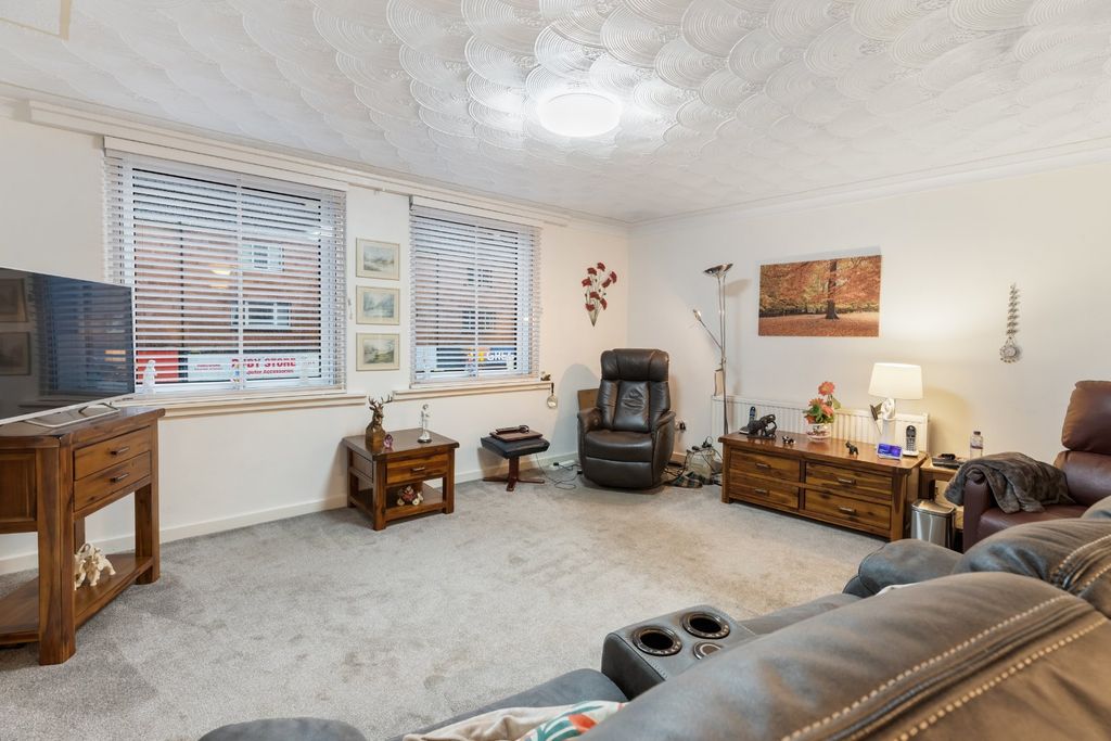 Property photo 2 of 23 Picture No. 04