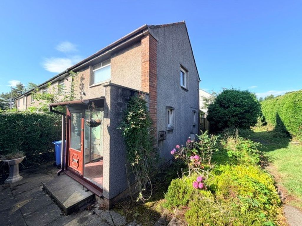 Property photo 2 of 15