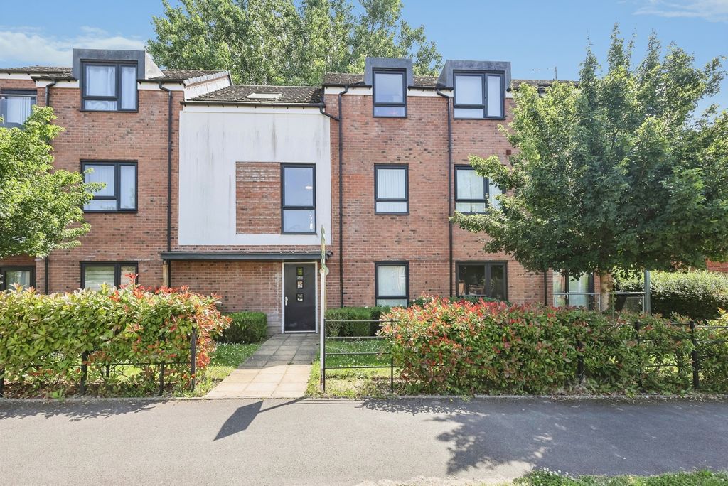 Property photo 1 of 19 Pbox-Img.Jpg