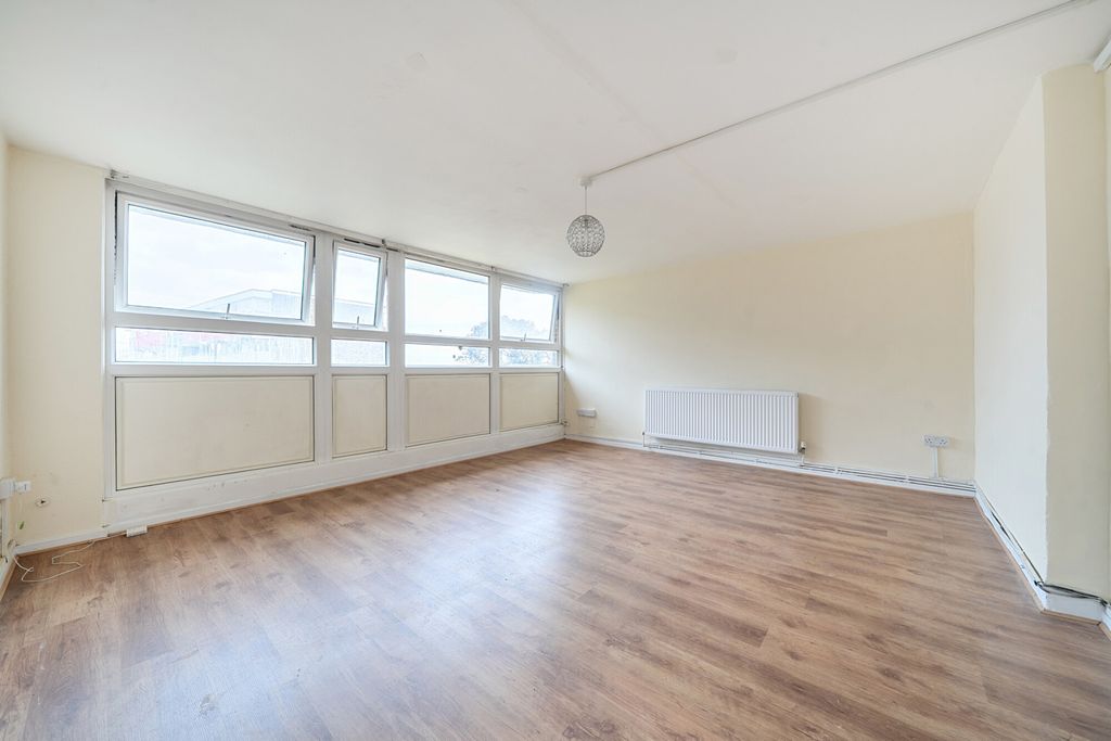 Property photo 3 of 21 1496779 (21).Jpg