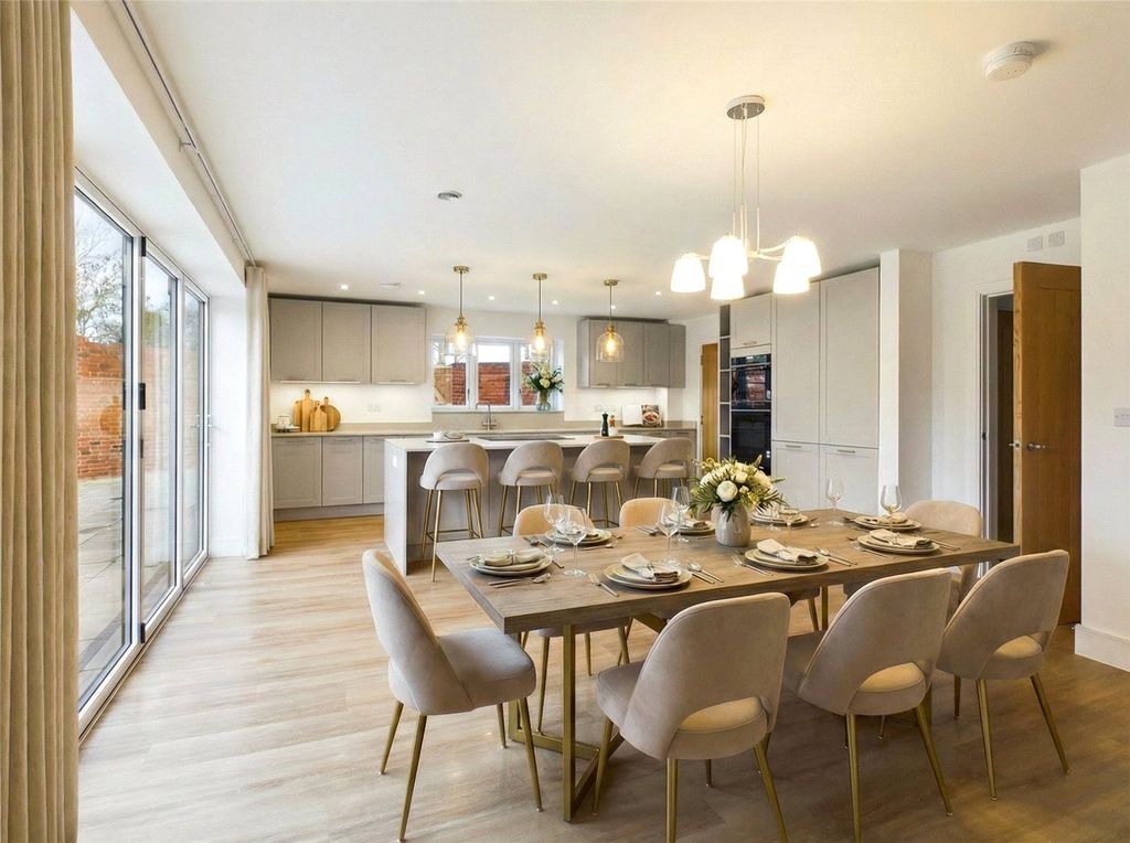 Property photo 3 of 10 Picture No. 17