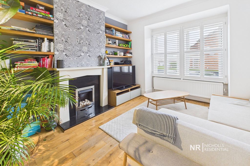 Property photo 1 of 11 Main Image