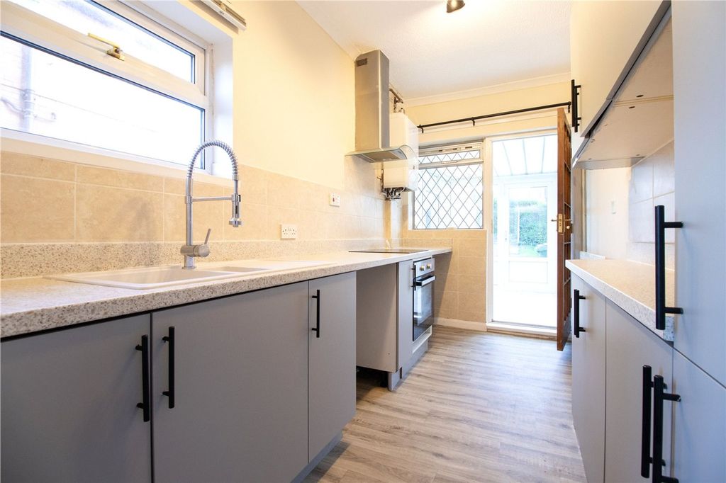 Property photo 2 of 16 Picture No. 06