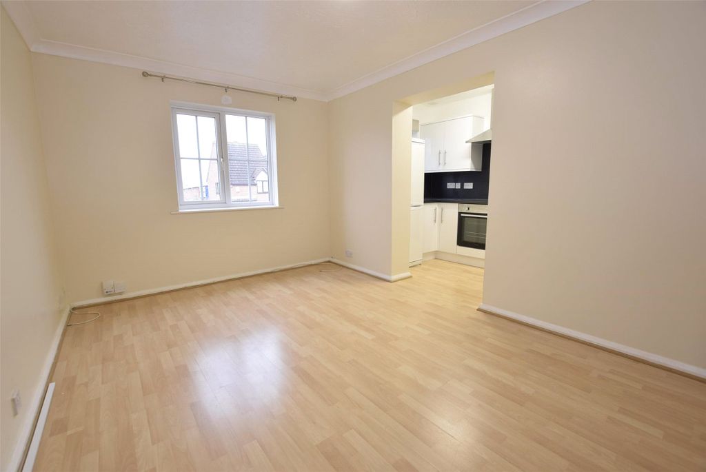 Property photo 3 of 9 _Dsc0002