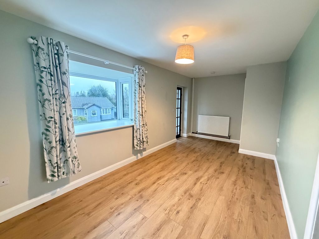 Property photo 2 of 10 Photograph