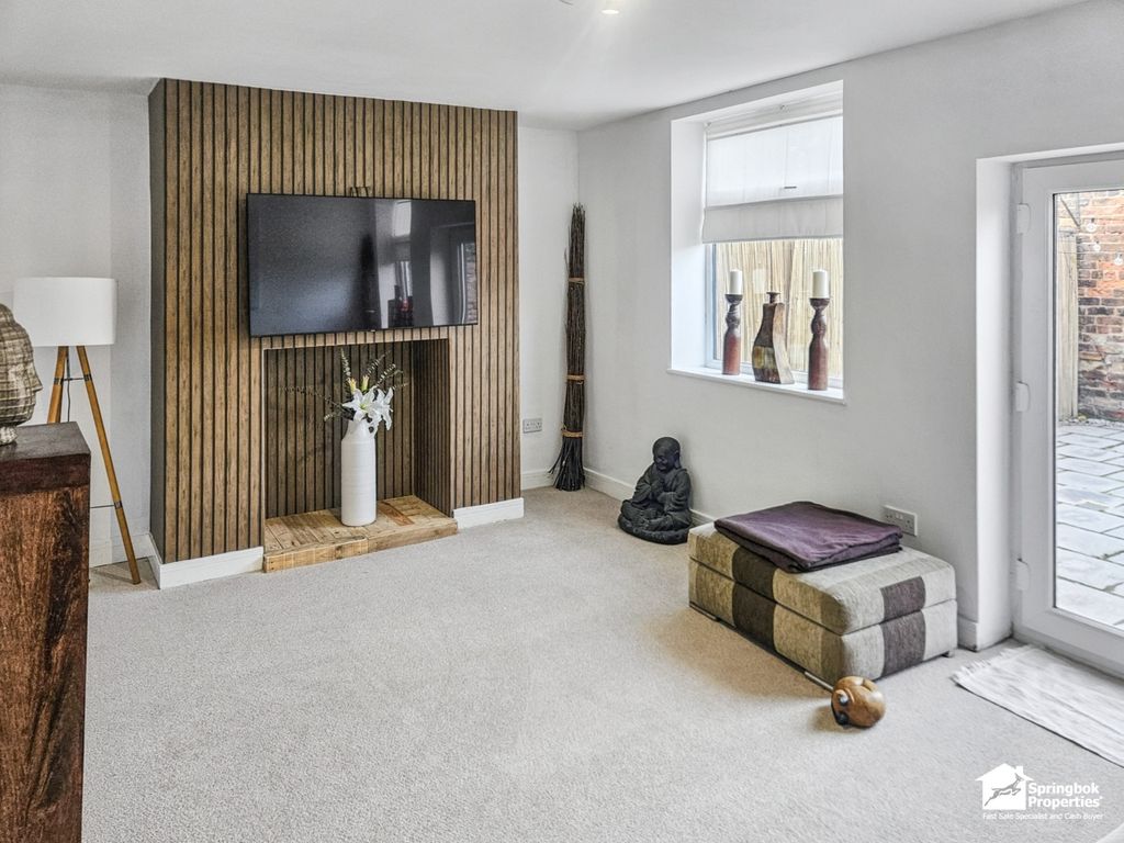 Property photo 2 of 14 Image 1