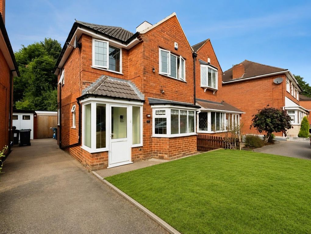 Property photo 1 of 17 4244A278-B894-4838-Adfa-7F1Fc1F42d32.Png