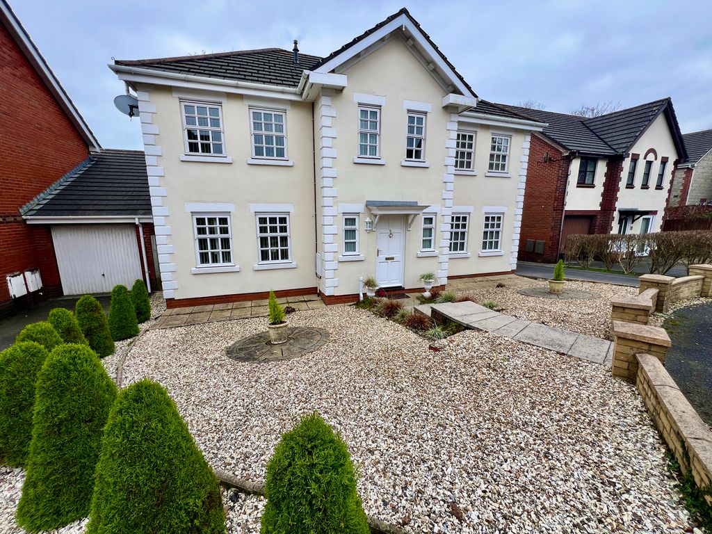 Property photo 1 of 42