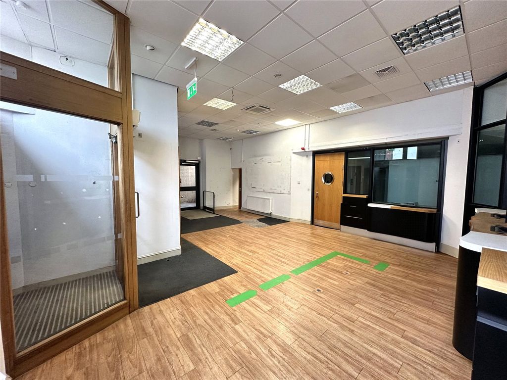 Property photo 2 of 17 Picture No. 07
