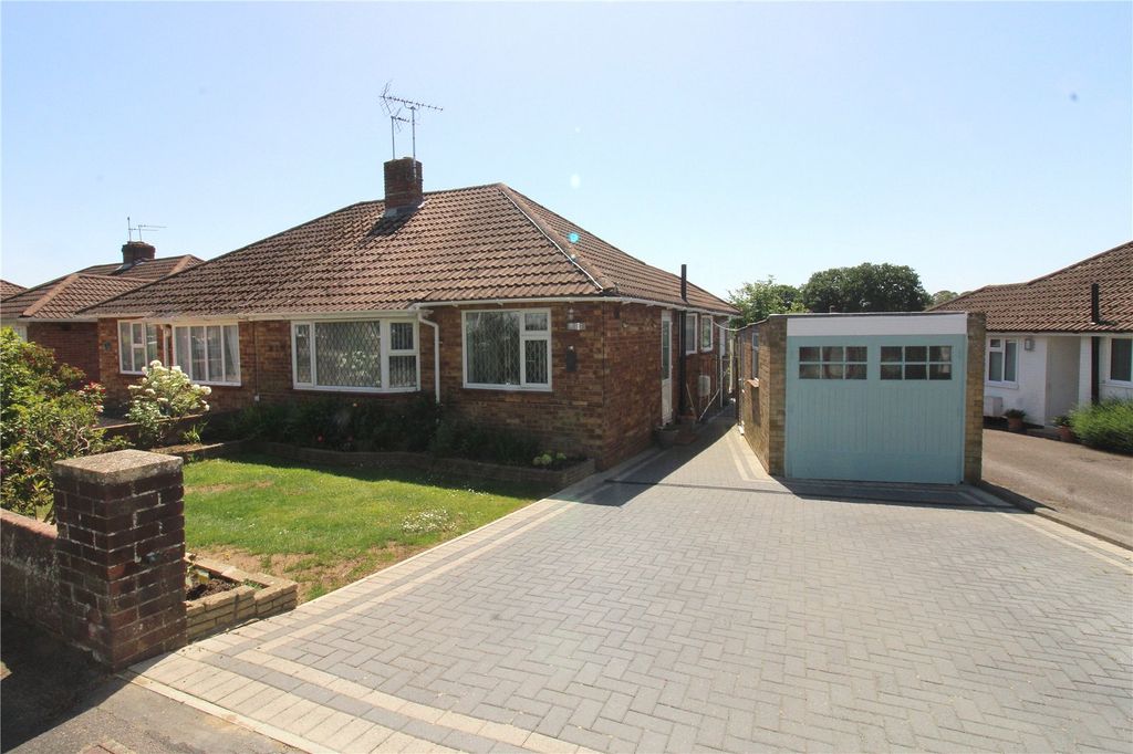 Property photo 1 of 14 Picture No. 13