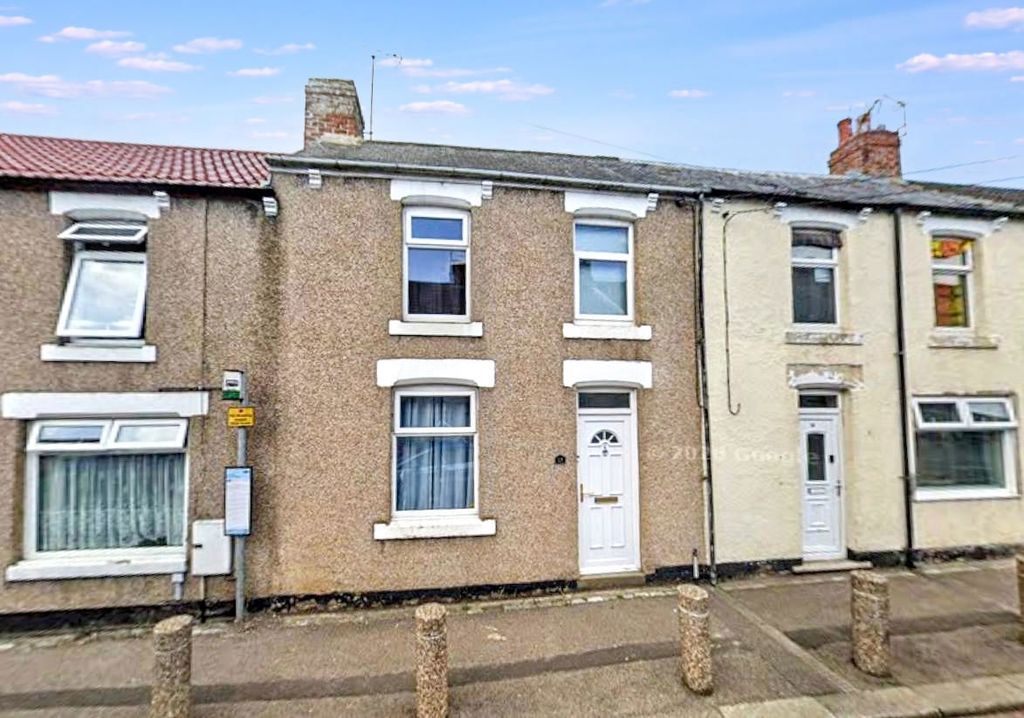 Property photo 1 of 12