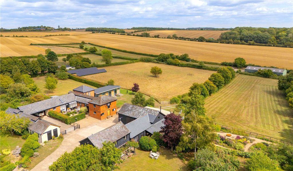 Property photo 1 of 18 Aerial