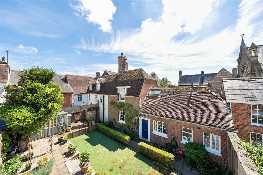 Property photo 1 of 18 Elevated