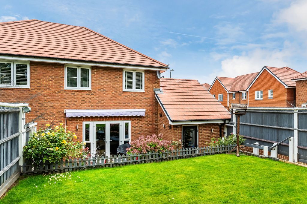 Property photo 2 of 27 2